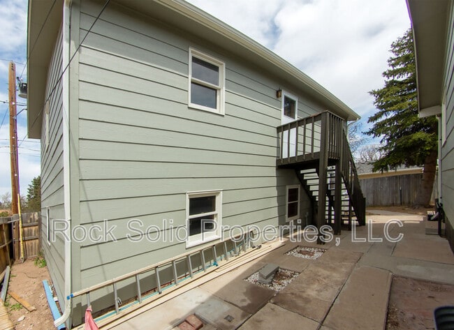 Building Photo - 1622 Oxford Dr