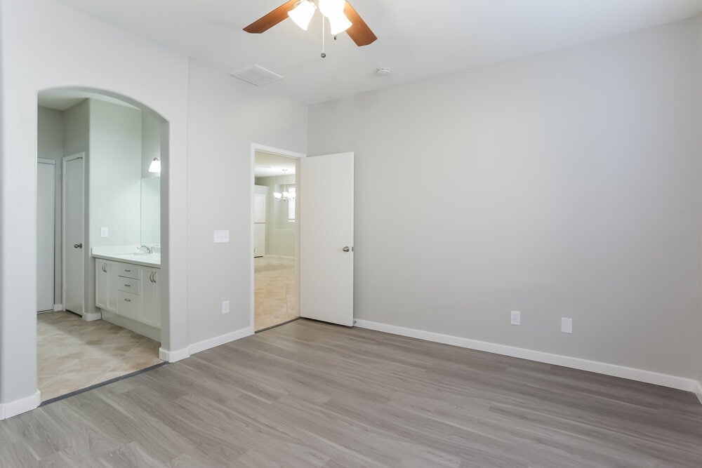 Building Photo - 7636 Adornment Ct