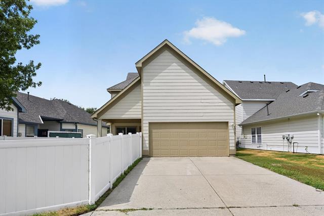 Building Photo - 1013 Wenk Ct