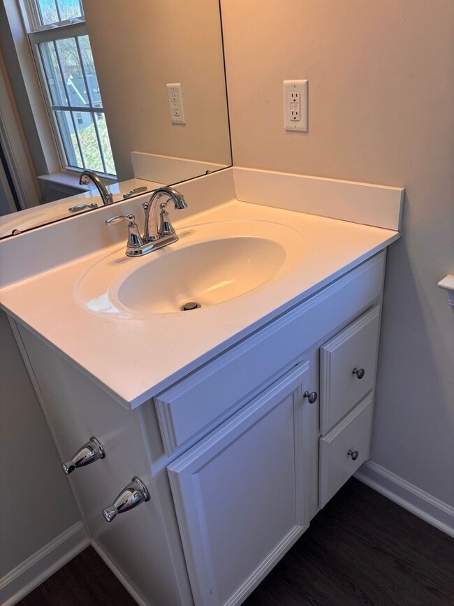 Building Photo - Newly built 3 Bed/2 Bath Townhouse- Available Now!!!