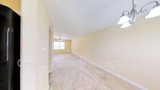 Building Photo - 108 Silverbrook Drive