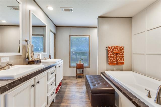 Building Photo - 3730 Co Rd 997