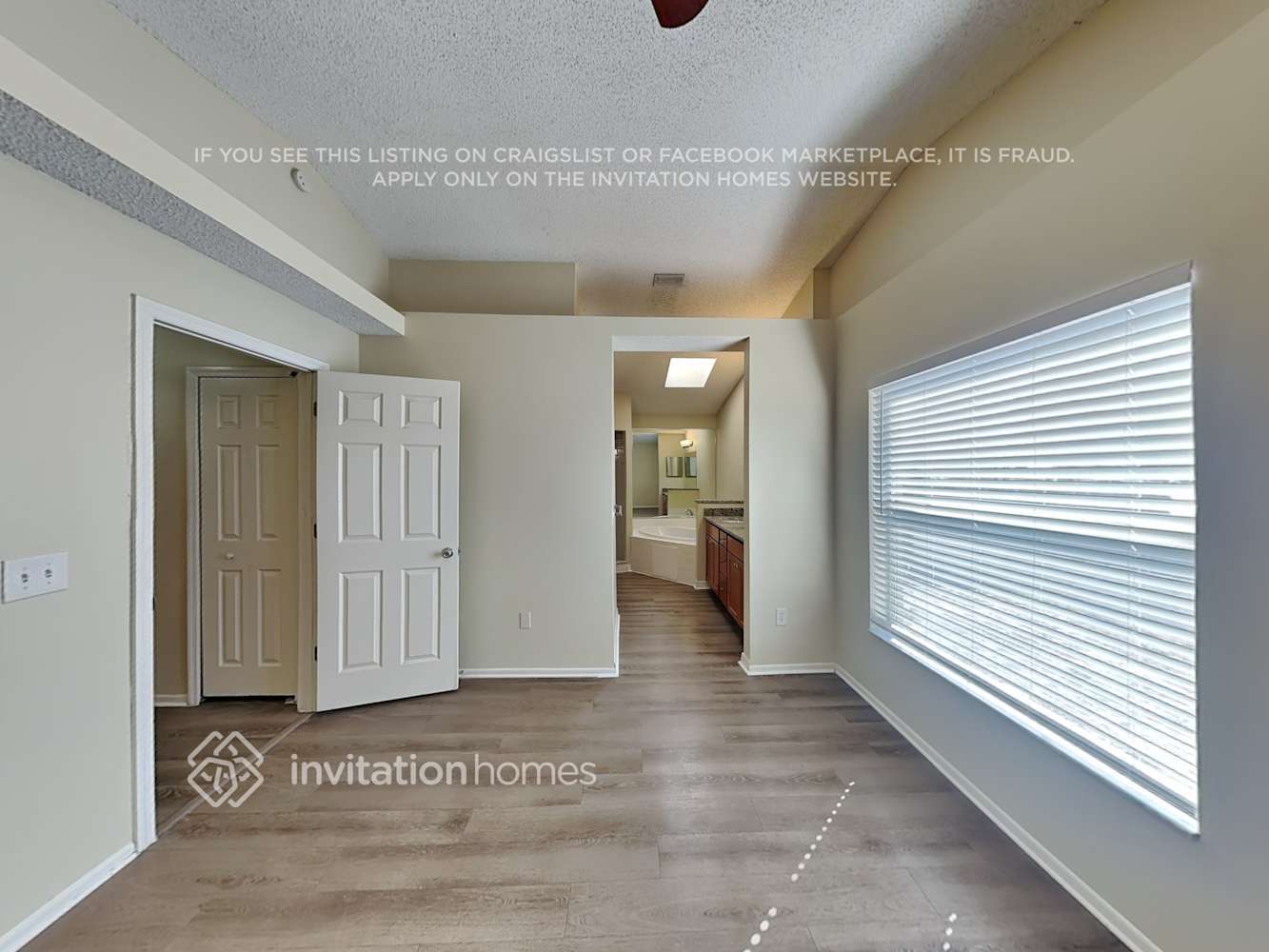 Building Photo - 472 Winding Oak Ln