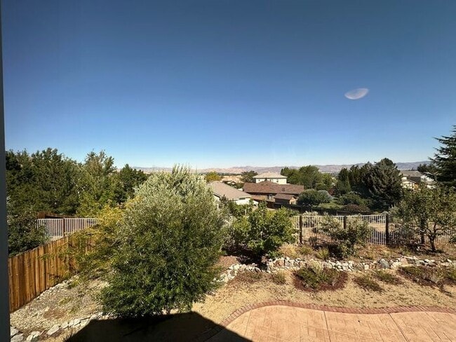 Building Photo - 2860 Brittania Ct