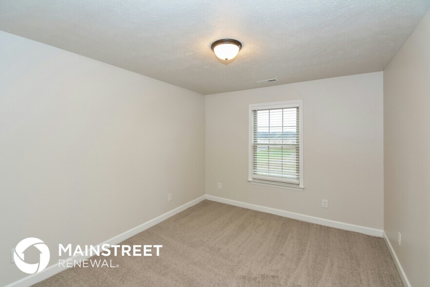 Building Photo - 3230 Volta Rd