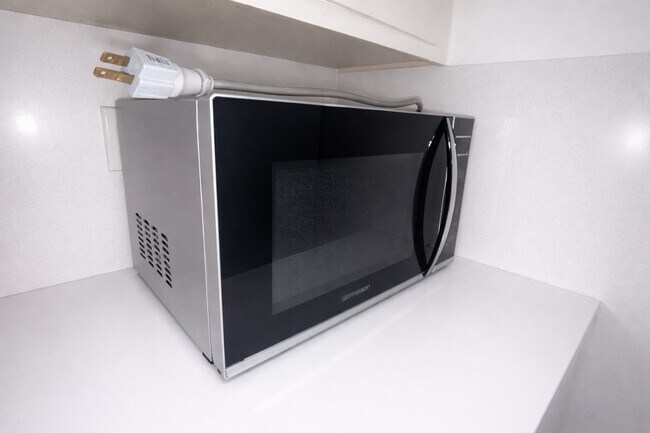 Building Photo - 425 Hawthorne St