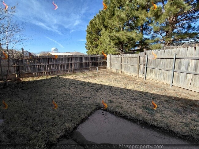 Building Photo - 3 Bed 2 Bath Home with a Garage For Rent