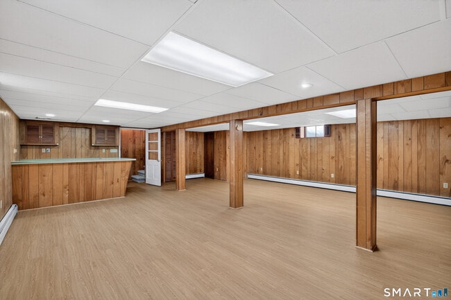 Building Photo - 9 Harbor View S