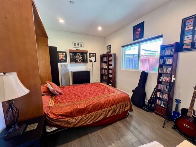 Building Photo - 13090 Heath St