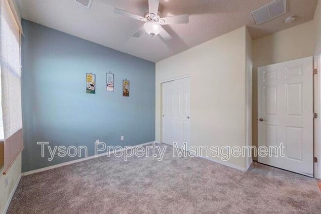 Building Photo - 10432 Savoy Dr NW