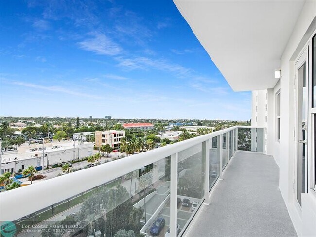 Building Photo - 3500 Galt Ocean Dr
