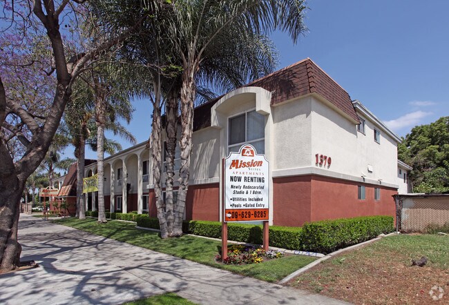 Building Photo - Mission Suites