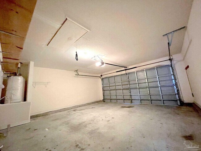 Building Photo - 6007 Meursalt Rd
