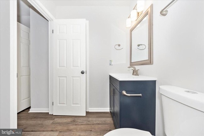 Building Photo - 19 Stonewall Ct