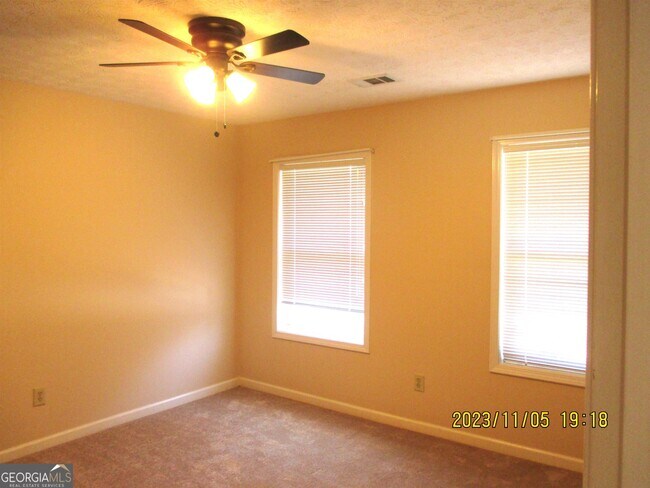 Building Photo - 1790 Summit Edge Cir