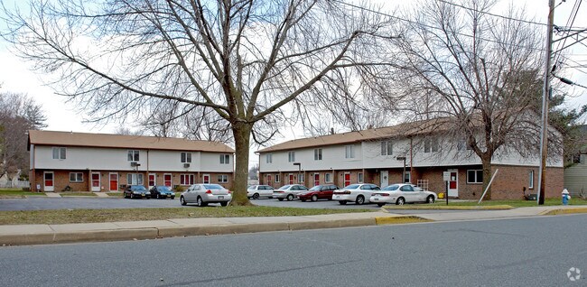Primary Photo - 138 Alice Ann St