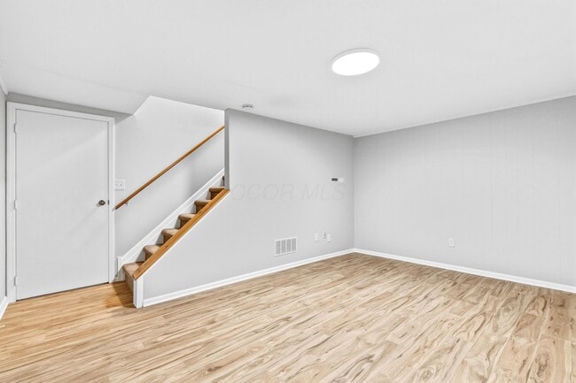 Building Photo - 195 Nottingham Ct