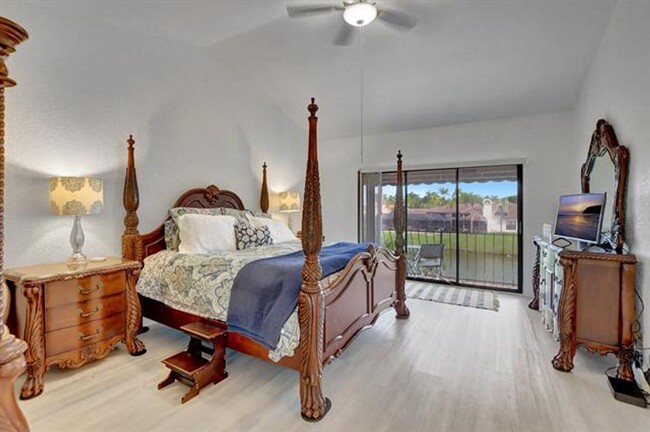 Building Photo - 23392 Mirabella Cir S