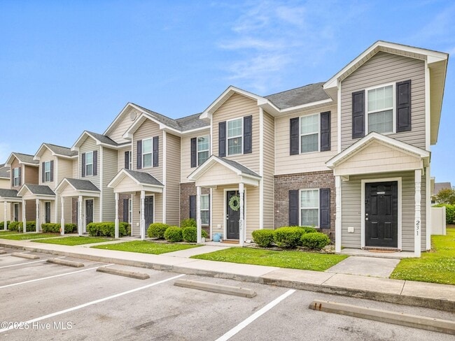 Building Photo - 229 Glen Cannon Drive