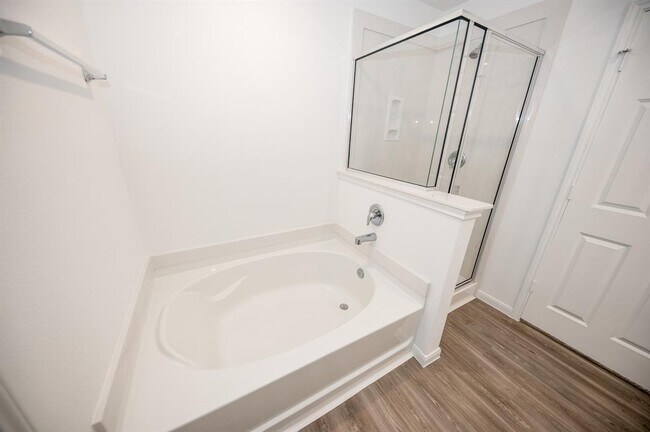 Building Photo - 6802 Hobby Wind Ridge Dr