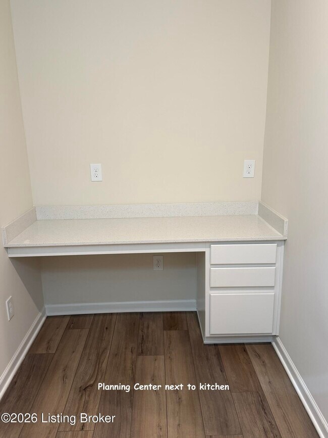 Building Photo - 16906 Aiken Rdg Cir