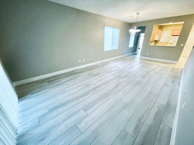 Building Photo - Charming Single-Story Corner Lot Home in Solera 55+ Community