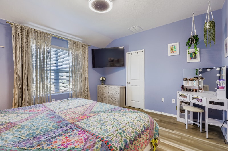 Building Photo - 7100 Spotted Leaf Wy