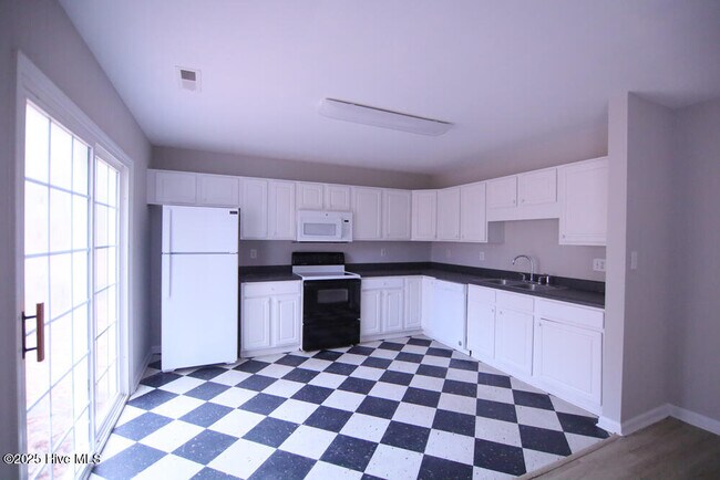 Building Photo - 4275 Williamsbrook Ln