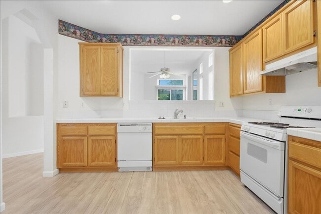 Building Photo - 374 Coventry Cir