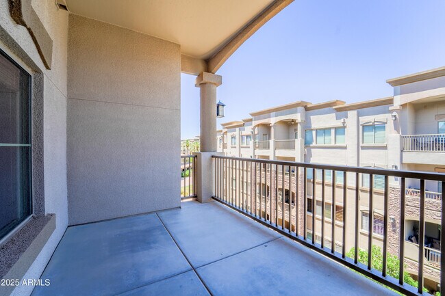 Building Photo - 5350 E Deer Valley Dr