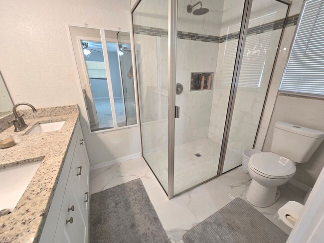 Building Photo - Deland  - 2 Bedroom, 2 Bathroom -  $1,695.00