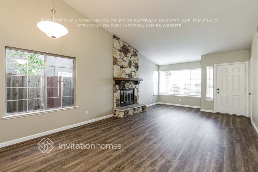 Building Photo - 432 Ogden Way