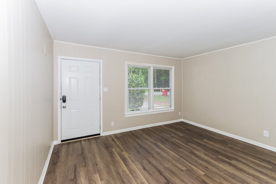 Building Photo - 2937 Holly Bluff Rd