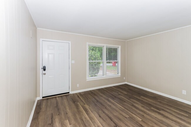 Building Photo - 2937 Holly Bluff Rd