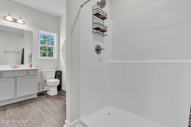 Building Photo - 1115 Carteret Mnr Dr
