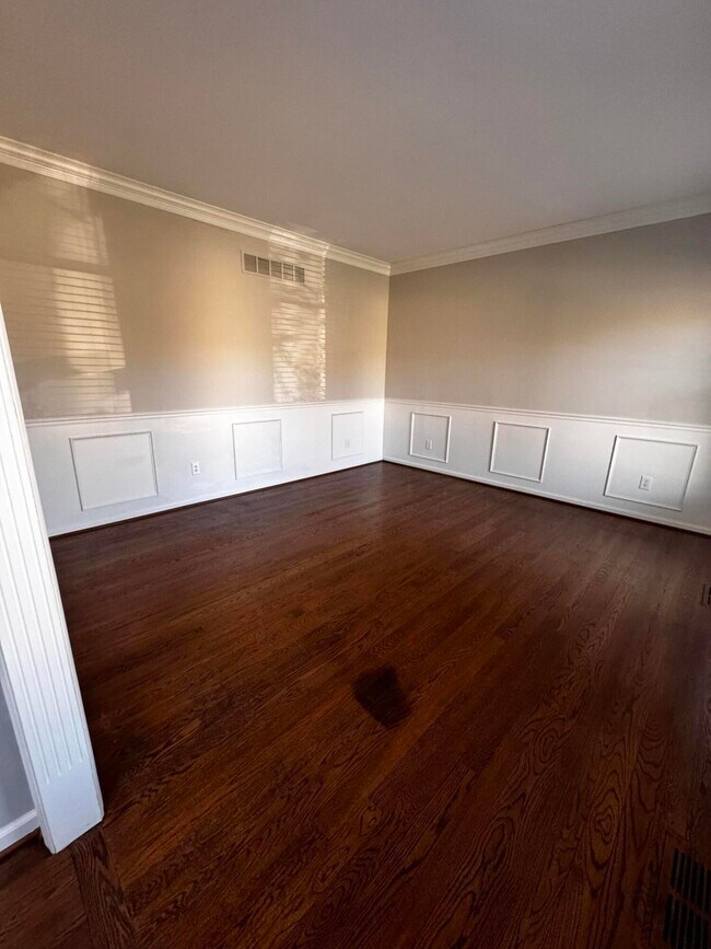 Building Photo - 4320 Creek Valley Way