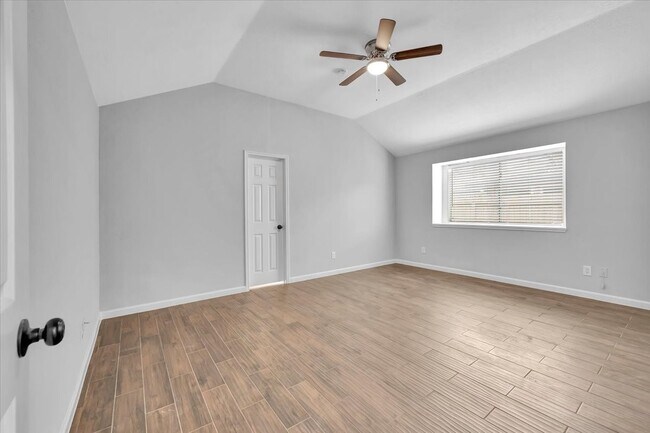 Building Photo - 1807 Palo Duro St
