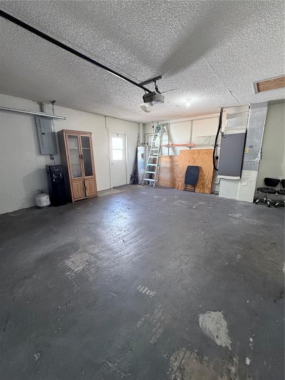 Building Photo - 8813 Magnolia Ct