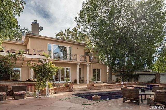 Building Photo - 22349 Dolorosa St