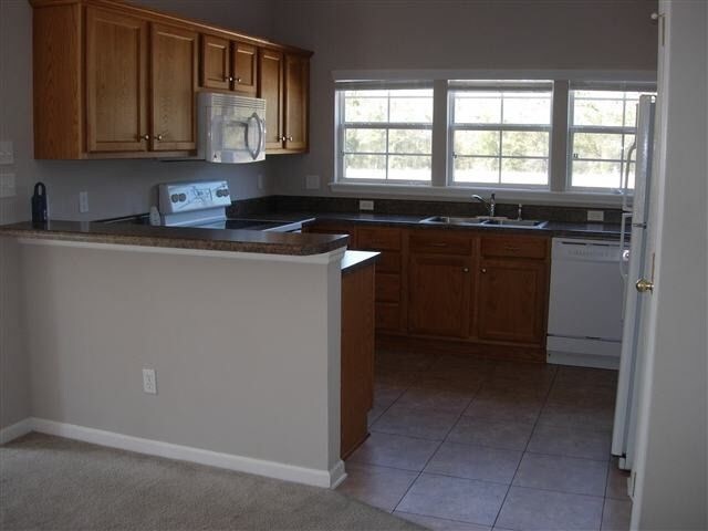 Building Photo - 2253 Graphene Ln