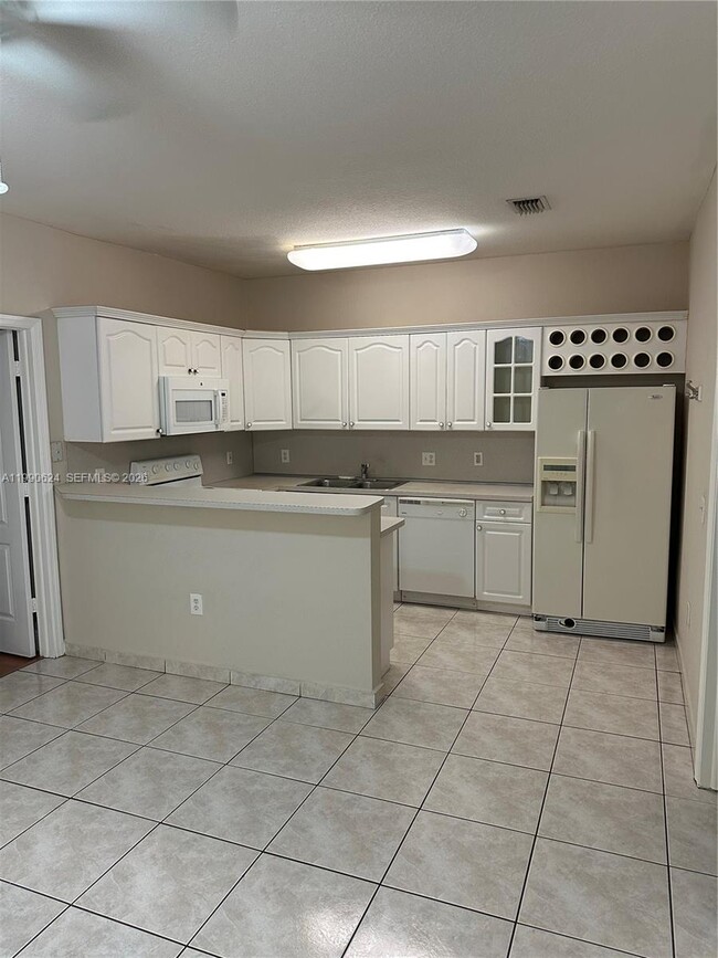 Building Photo - 7549 NW 175th St