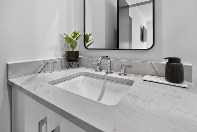 Building Photo - 1273 Danner St SE