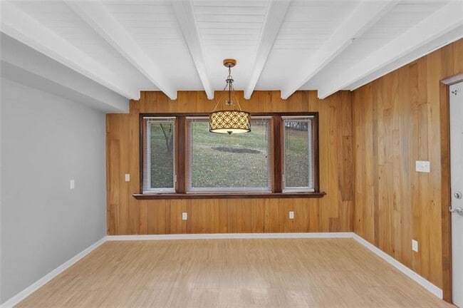 Building Photo - 1499 Stoltz Rd