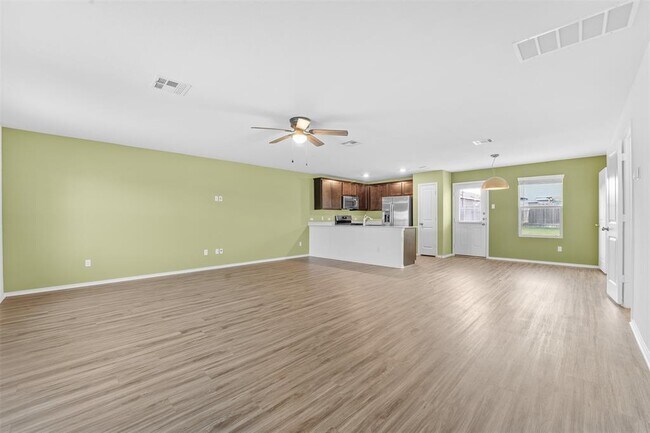 Building Photo - 130 Soapstone Pass