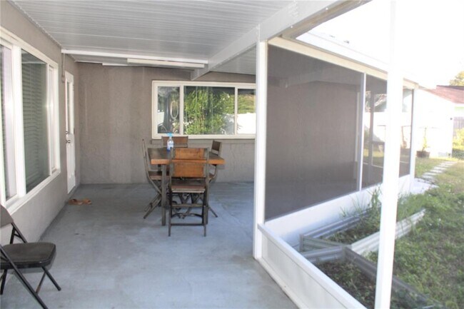 Building Photo - 7655 Cardiff Ct N