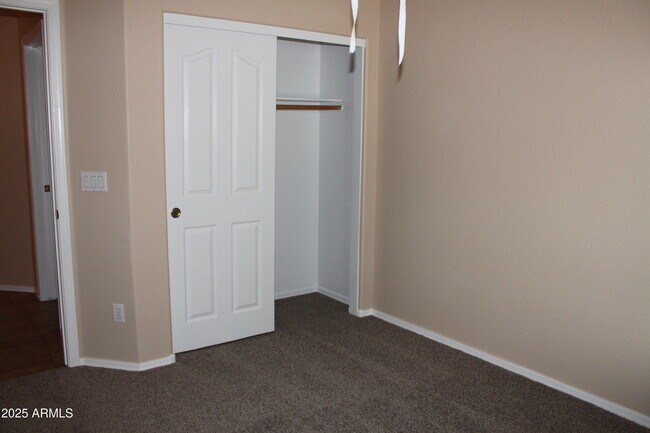 Building Photo - 33082 N Cat Hills Ave