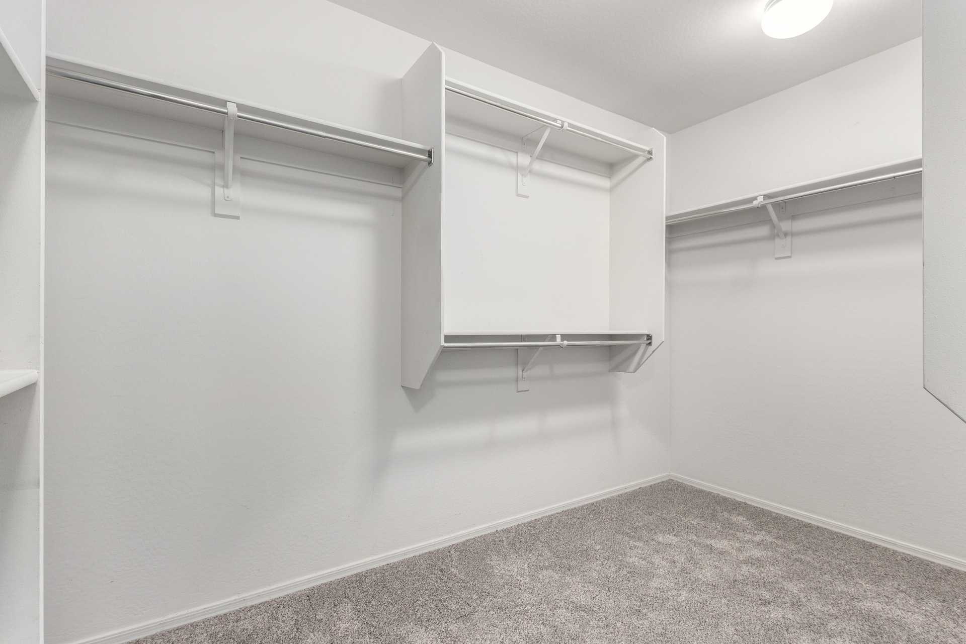 Building Photo - 16306 N 73rd Dr