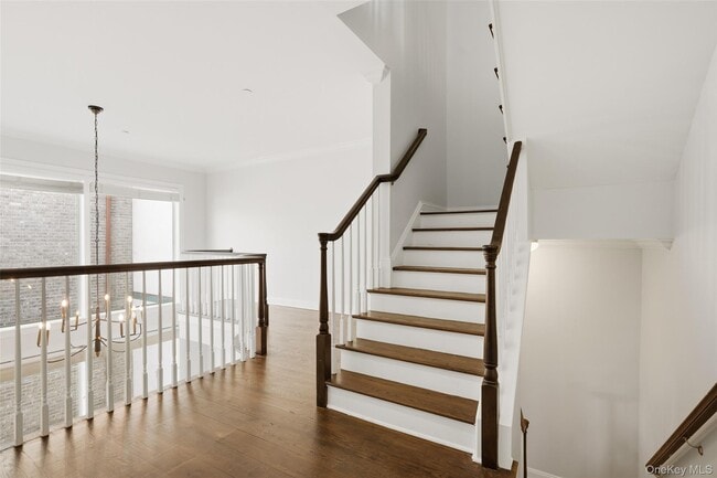 Building Photo - 21 Rivers Edge Dr