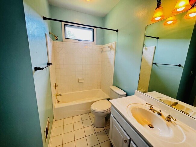Building Photo - 2640 Preston Ridge Ln