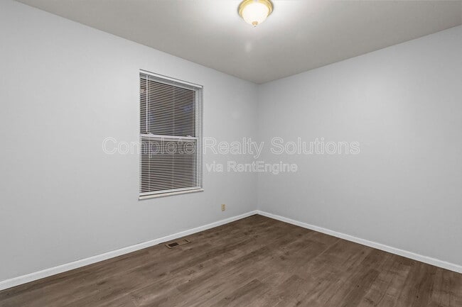 Building Photo - 4320 Rickey Dr